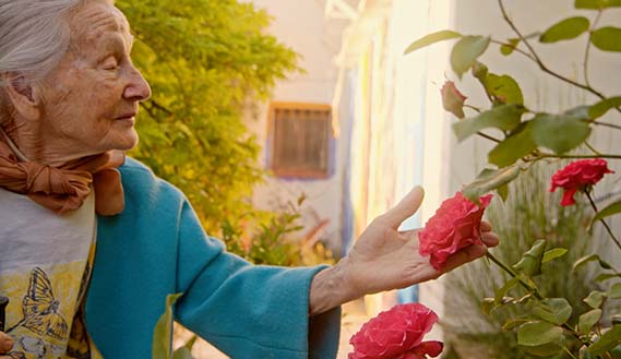 Fotogramma da Beauty Will Save The World