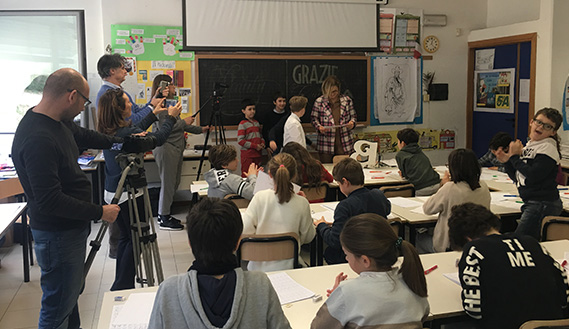 Fotogramma da Una storia in punta sottile