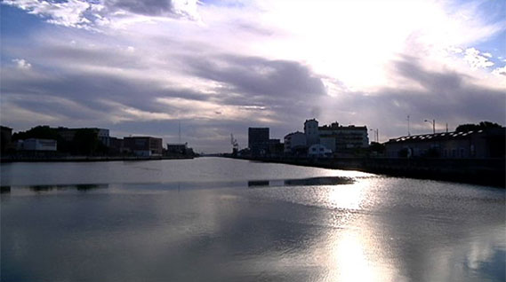 Fotogramma da Portuali